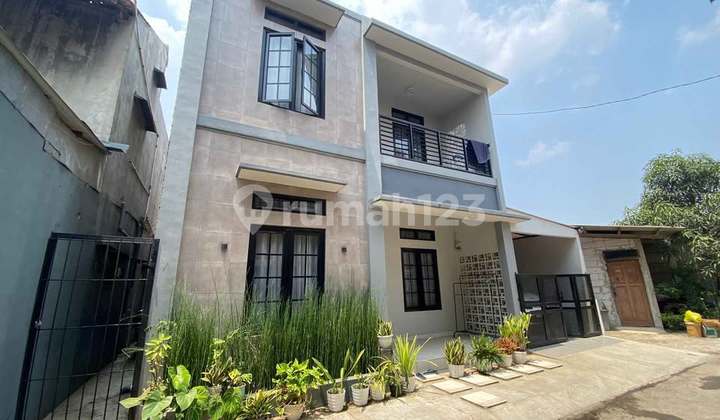 Rumah jalan kihapit barat kerkof dekat baros leuwigajah Rumah jalan kihapit barat kerkof dekat baros leuwigajah