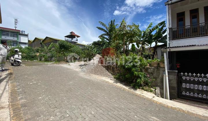 Permanent land in a complex near Cimahi city hall