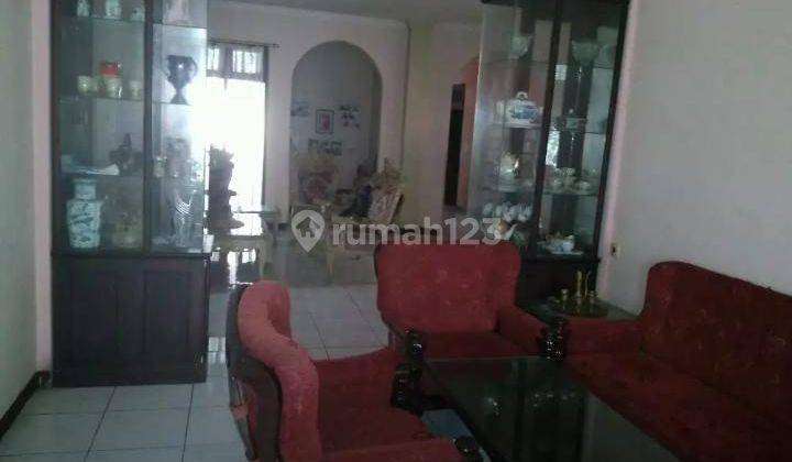 Rumah Luas di Jl. Pesantren Komplek Taman Bumi Prima  2