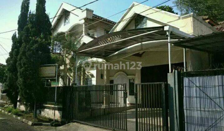 Rumah Luas di Jl. Pesantren Komplek Taman Bumi Prima  1