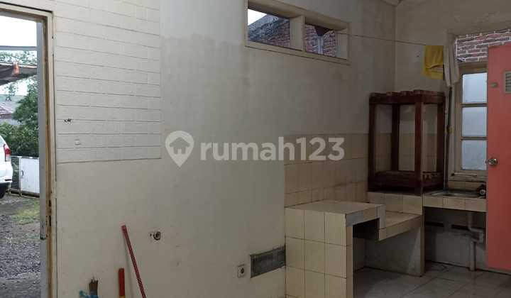 Cheap Sale, Affordable Shop House on Main Road, Sarijadi 2