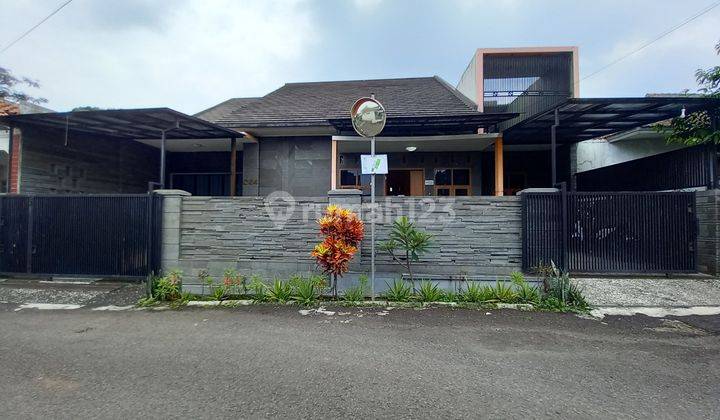 Rumah siap huni nyaman dekat setraduta bandung 1