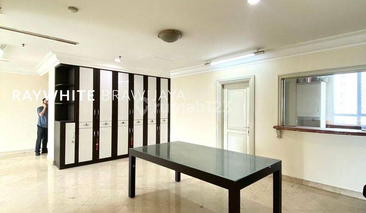 Apartemen Simprug Teras 3BR 2