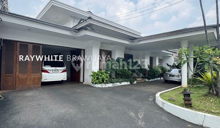 Rumah Siap Huni Lingkungan Tenang Area Kemang Timur 