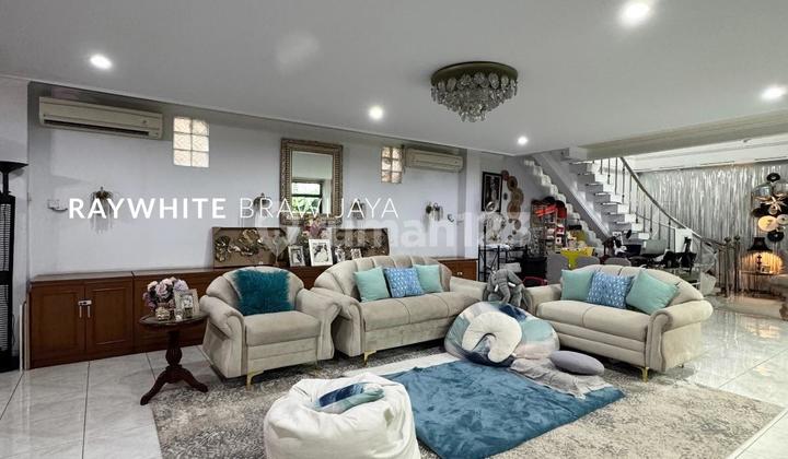 Rumah Dalam Cluster Lingkungan Tenang Area Bangka Kemang