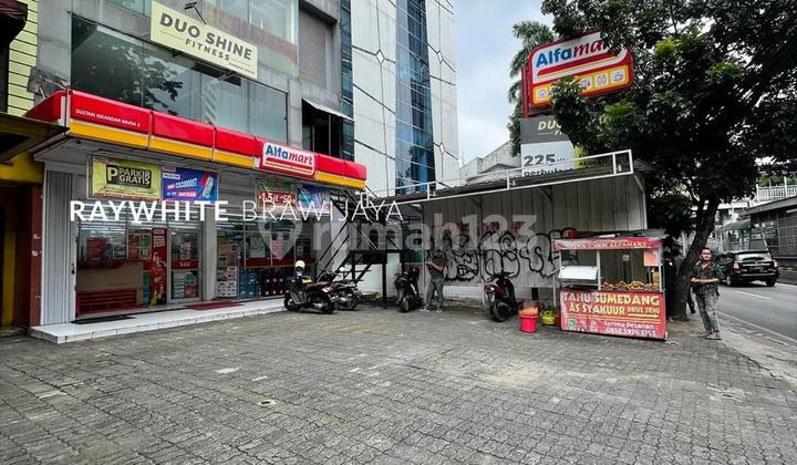 For Sale Fast Attached Shop House in Strategic Pondok Indah Arterial Location For Sale Fast Attached Shop House in Strategic Pondok Indah Arterial Location