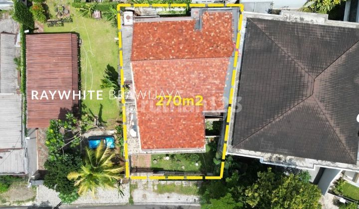 Rumah Lama Lingkungan Tenang Area Dempo Kebayoran Baru