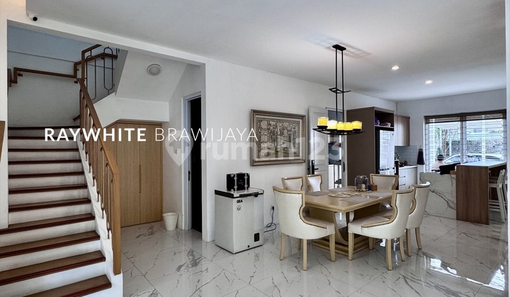 Fully Renovated House Since 2021 Ready to Occupancy Strategic Location in Jagakarsa Area 2