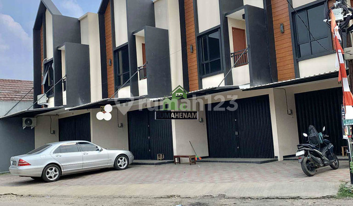 Ruko Minimalis Lokasi Jalan Raya di Cinangka Depok