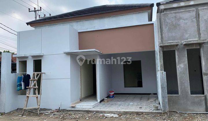 Cluster Mewah Sawangan Model Tropis Modern Harga All in Lokasi Jalan Raya 31