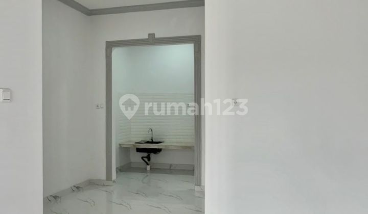 Rumah American Modern Siap Huni Dekat Gerbang Tol Desari 2