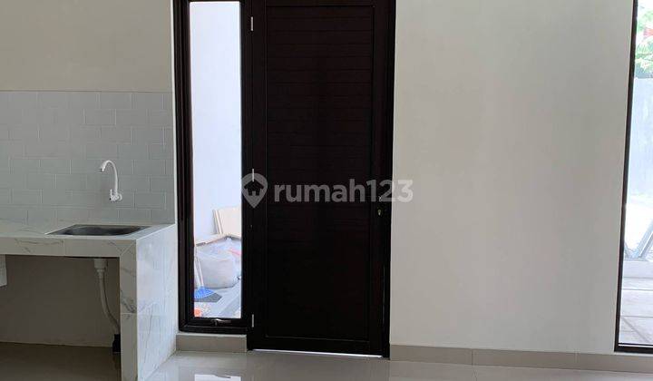 Rumah Cantik Posisi Hook Luas Tanah 116meter Cukup Booking 2JT,Langsung Akad All In Bonus Canopy,ac 2unit Dan Token Listrik 2