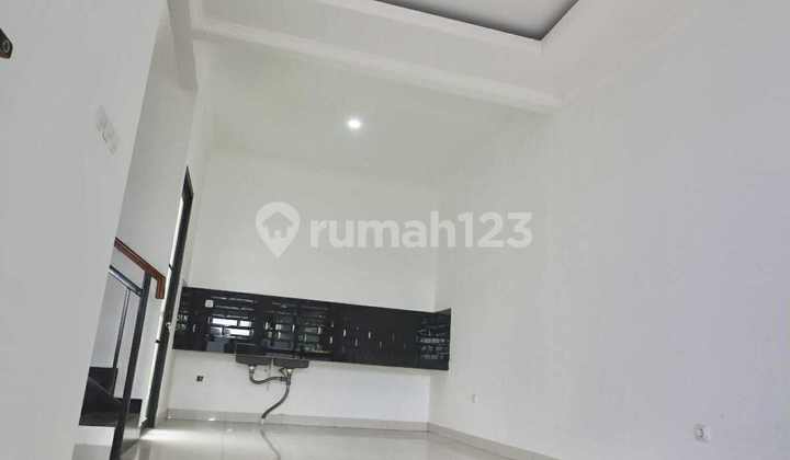 Rumah Minimalis Siap Huni Dekat Mal The Park di Cinangka Pdk Cabe 2