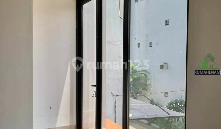 Ready-to-Occupy Minimalist House by Muhtar Sawangan Main Road 2