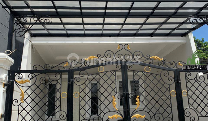 Rumah 3 Lantai Berkonsep American Classi di Cinere Limo