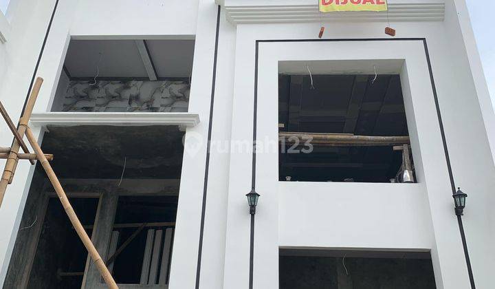 Rumah Mewah Model Eropa Modern 3,5 Lt Cinere Limo Selangkah Dari Pintu Tol Limo 2