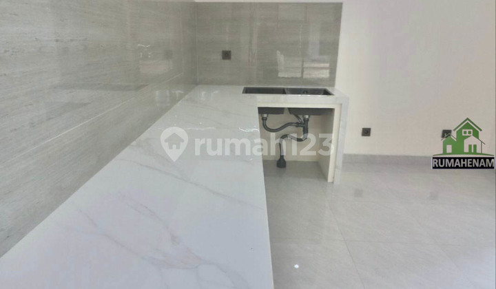 Rumah Minimalis Siap Huni Dekat Pintu Tol Desari di Pancoran Mas 2