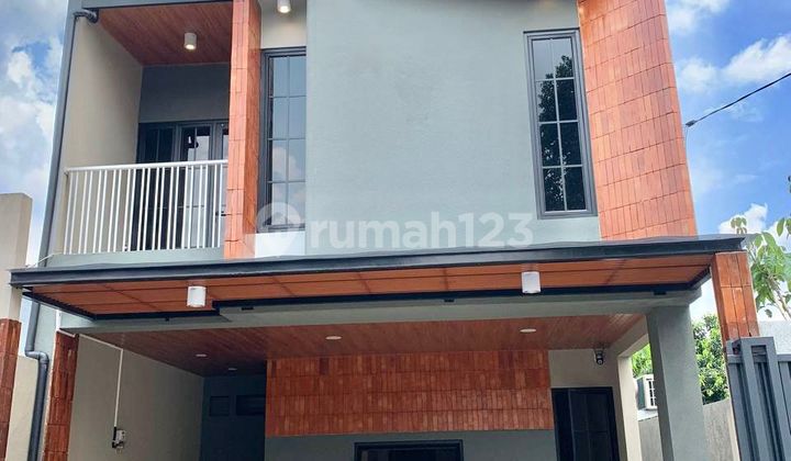 Rumah Furnished 4 Kamar Tidur Dekat Kampus Universitas Terbuka