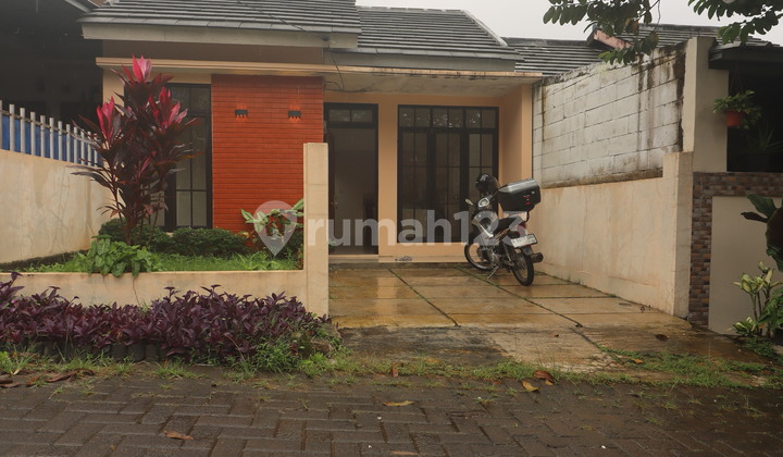 Rumah Minimalis Dalam Cluster Dekat Pintu Tol di Sawangan Depok