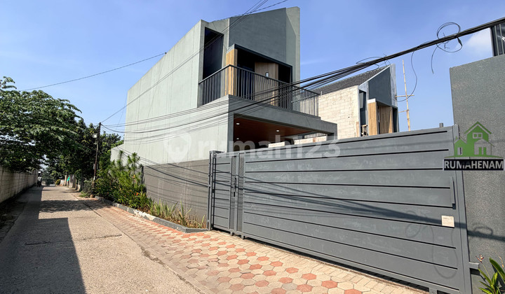 Best-Selling Furnished House Japandi Modern Style Near Limo Toll Gate