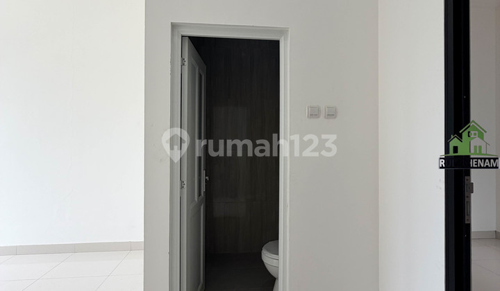 Minimalist House in a Ready-to-Occupy Cluster in Cinangka 2