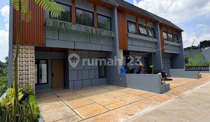 Rumah Minimalis Siap Huni Dekat Gerbang Tol Cinere Limo di Cinere