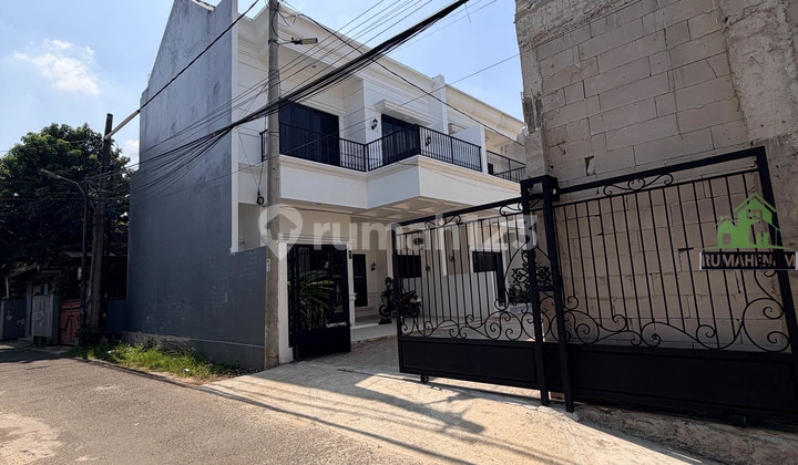 Minimalist House Ready to Occupied Near Desasi Dipancoran Mas Toll Gate