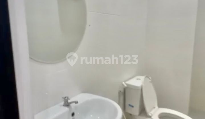 Minimalist House Ready to Occupy in Cinere Limo, Near Limo Toll Road 2