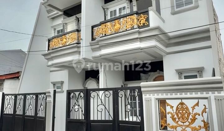 Rumah American Modern Siap Huni di Pancoran Mas Dekat Tol Desari Rumah American Modern Siap Huni di Pancoran Mas Dekat Tol Desari