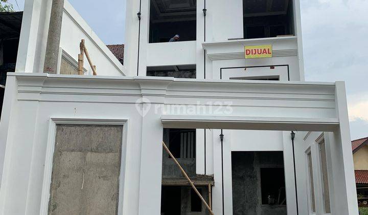 Rumah Mewah Model Eropa Modern 3,5 Lt Cinere Limo Selangkah Dari Pintu Tol Limo 1