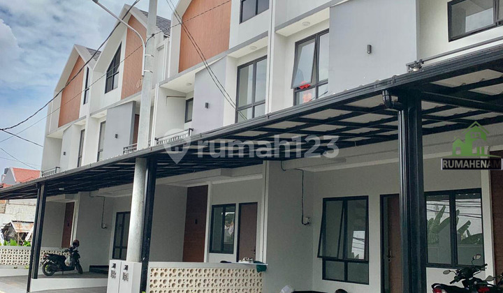 Brand New House Ready to Occupy Near The Park Mall in Cinangka Pdk Cabe