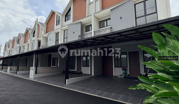 Rumah Berkonsep Scandinavia Dalam Cluster di Cinangka