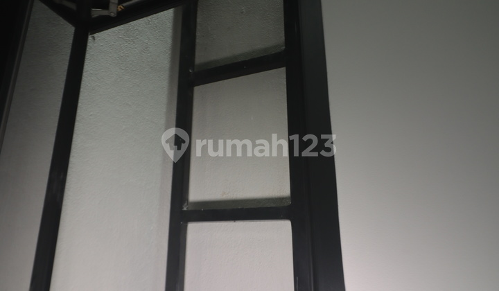 Rumah Minimalis 2 Lantai Jalan Raya Krukut Dekat Tok Krukut 2