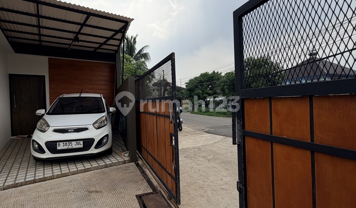Rumah + Mezzanine Bran New Siap Huni Lokasi Jalan Raya Bedahan Rumah + Mezzanine Bran New Siap Huni Lokasi Jalan Raya Bedahan