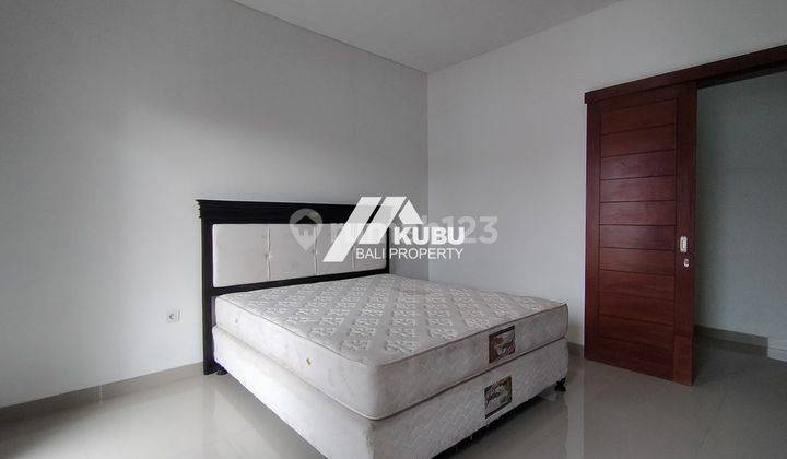 Kbp0985 Comfortable House With Minimalist Design In Kesiman 12