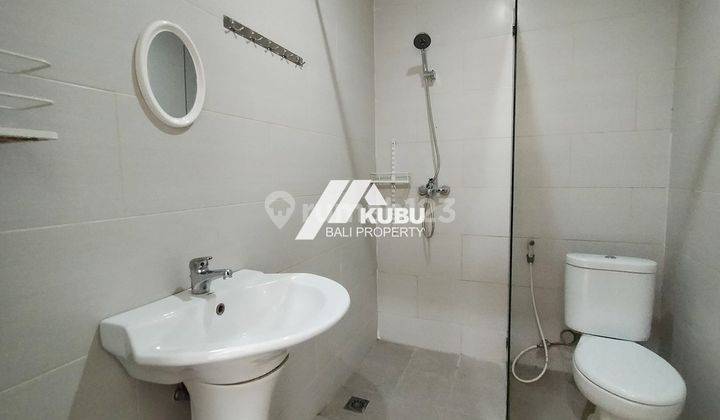 Kbp0985 Comfortable House With Minimalist Design In Kesiman 16