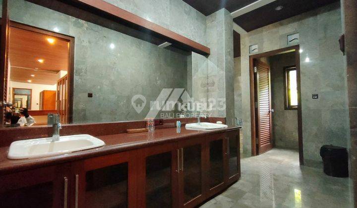 Kbp0693 A Charming Villa With A Modern Minimalist Design.  22