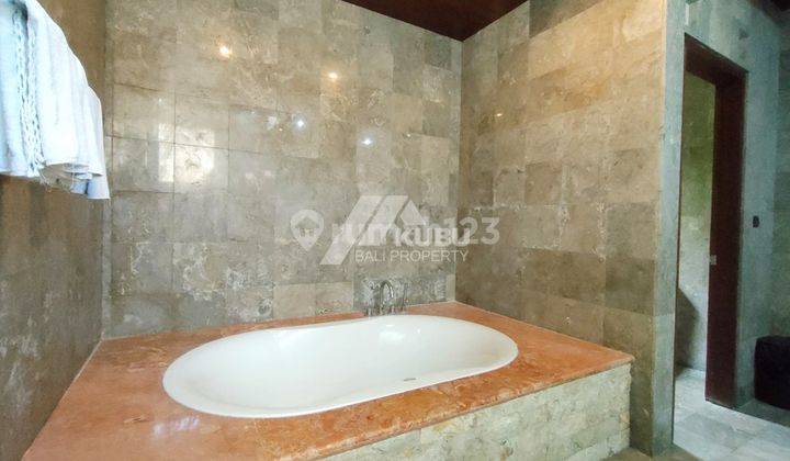 Kbp0693 A Charming Villa With A Modern Minimalist Design.  25