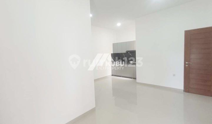 Kbp1514 Minimalist 3 Bedroom House In A Complex Area. 2