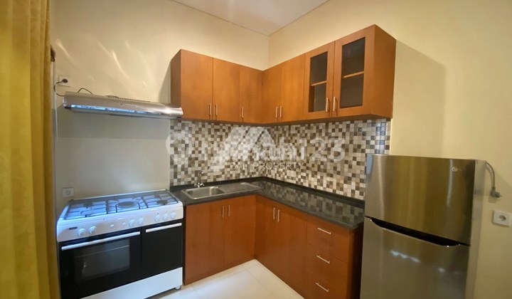 KBP0752 Stunning House With Beautiful Living Room. 2