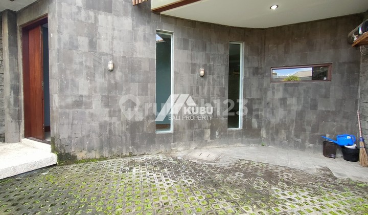 KBP0794 Charming Villa with Modern Minimalist Design in Sanur