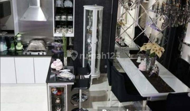 Rumah Town House Bagus Siap Huni di Senayan Jakarta Selatan 5