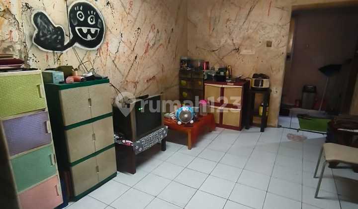 Rumah hitung tanah di Tanjung Duren Jakarta Barat.