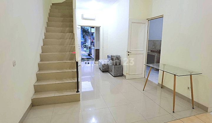 Dijual Termurah Rumah Rapi ( 6x14 ) Metro Marina Ancol Barat 1