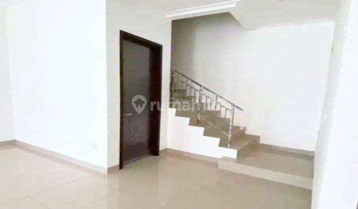 Disewa Harga Nego Rumah Baru ( 8x12.5 ) PIK 2 - Pantai Indah Kapuk 2