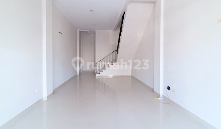 For Sale Quick Shop House (4.5x15) Golf Island - Pantai Indah Kapuk For Sale Quick Shop House (4.5x15) Golf Island - Pantai Indah Kapuk