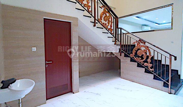 Dijual Segera Rumah Baru Lantai Granit ( 9x25 ) Katamaran Permai - Pantai Indah Kapuk 2