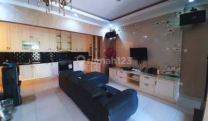 Dijual Rumah Sudah Renovasi Dan Fully Furnished ( 8x15 ) Layar Permai - Pantai Indah Kapuk 1