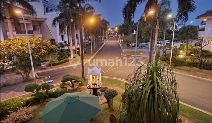 Dijual Rumah Mewah Furnished ( 804m² ) Taman Resort Mediterania - Pantai Indah Kapuk 2
