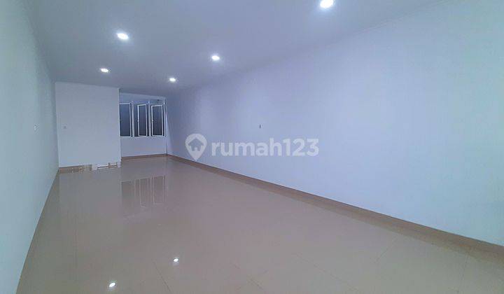 Dijual Cepat Rumah Baru Lebar Jalan 3 Mobil (4x19.5) Teluk Gong - Penjaringan 2